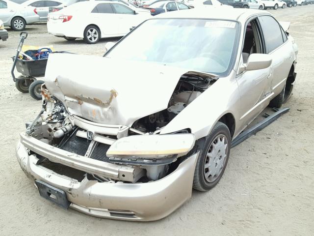 JHMCG66501C008130 - 2001 HONDA ACCORD LX GOLD photo 2