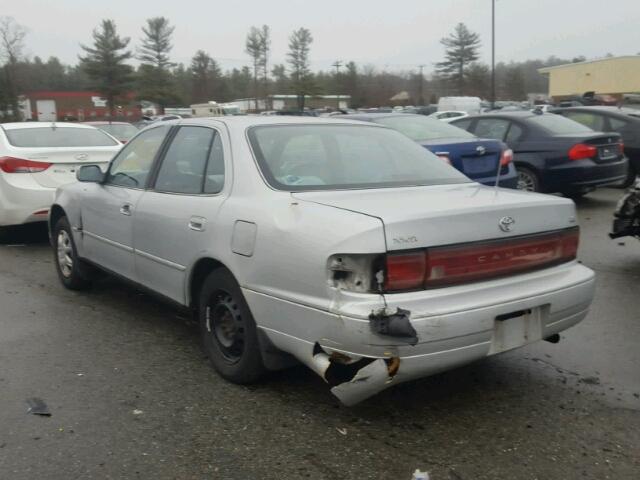 4T1SK12E1PU312439 - 1993 TOYOTA CAMRY LE SILVER photo 3