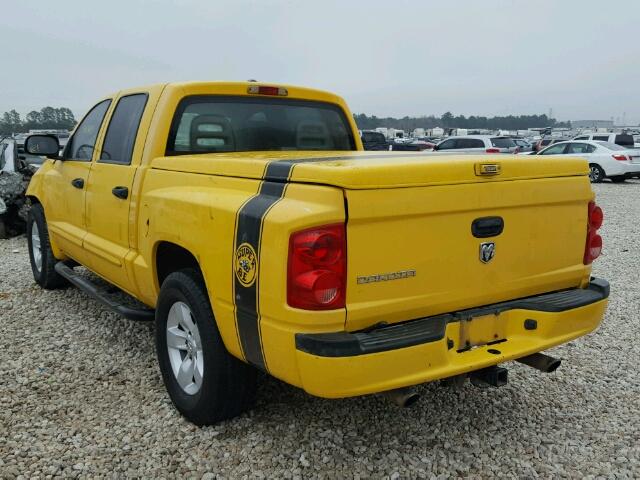 1D7HE48K46S629555 - 2006 DODGE DAKOTA QUA YELLOW photo 3