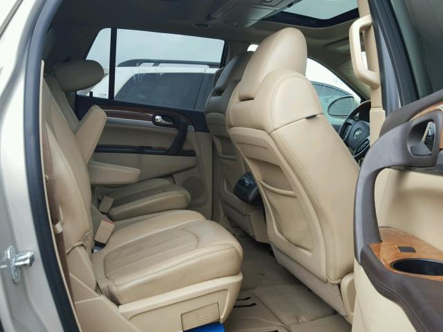 5GAKVCED8BJ276917 - 2011 BUICK ENCLAVE CX GOLD photo 6