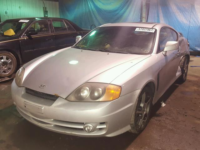 KMHHN65F44U118891 - 2004 HYUNDAI TIBURON GT SILVER photo 2