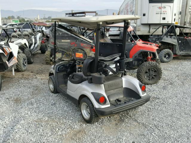 JW9000952 - 2011 YAMAHA GOLF CART SILVER photo 3