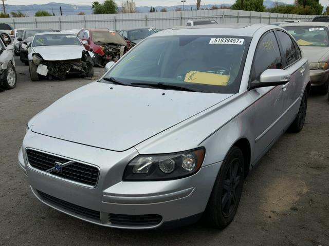 YV1MS382672259524 - 2007 VOLVO S40 2.4I SILVER photo 2