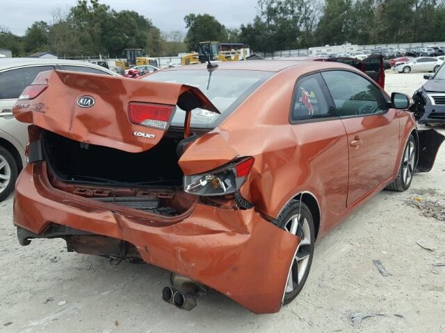 KNAFW6A35A5271352 - 2010 KIA FORTE SX ORANGE photo 4