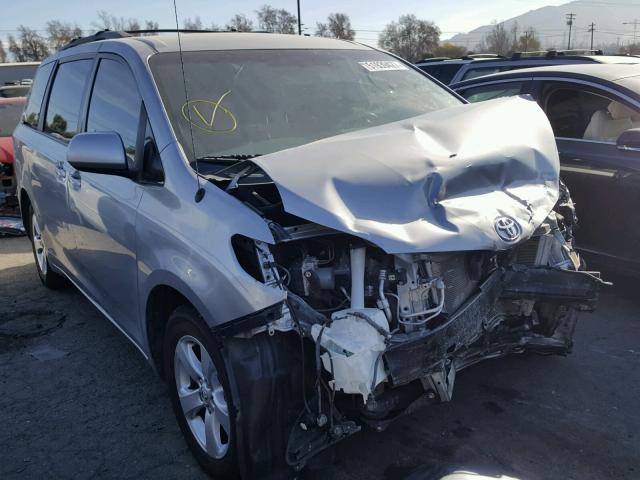 5TDKK3DC2BS113425 - 2011 TOYOTA SIENNA LE SILVER photo 1