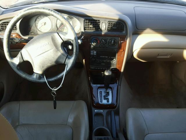 4S3BH686817608547 - 2001 SUBARU LEGACY OUT WHITE photo 9