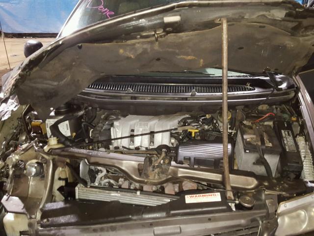 1C4GP64L6WB506950 - 1998 CHRYSLER TOWN & COU CHARCOAL photo 7