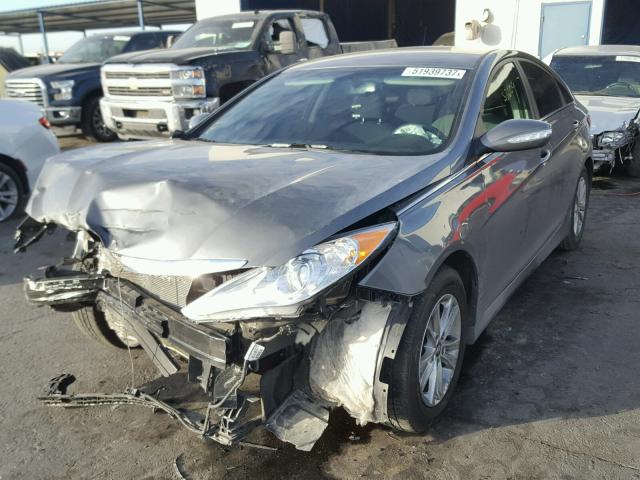 5NPEB4AC4EH871820 - 2014 HYUNDAI SONATA GLS GRAY photo 2