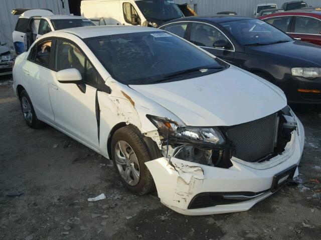 19XFB2F58FE704305 - 2015 HONDA CIVIC LX WHITE photo 1