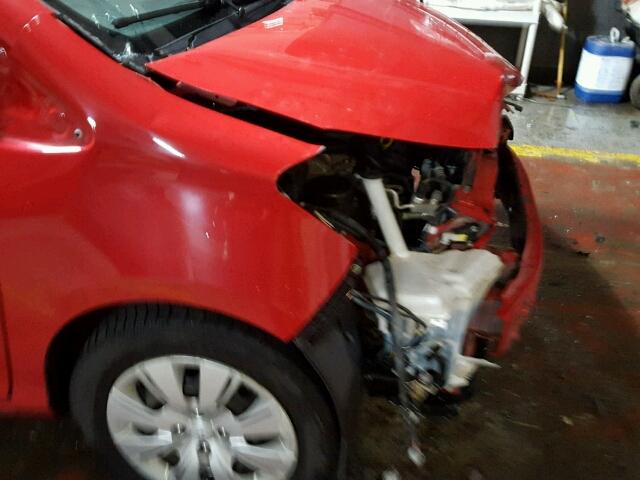 VNKKTUD38EA000719 - 2014 TOYOTA YARIS RED photo 9