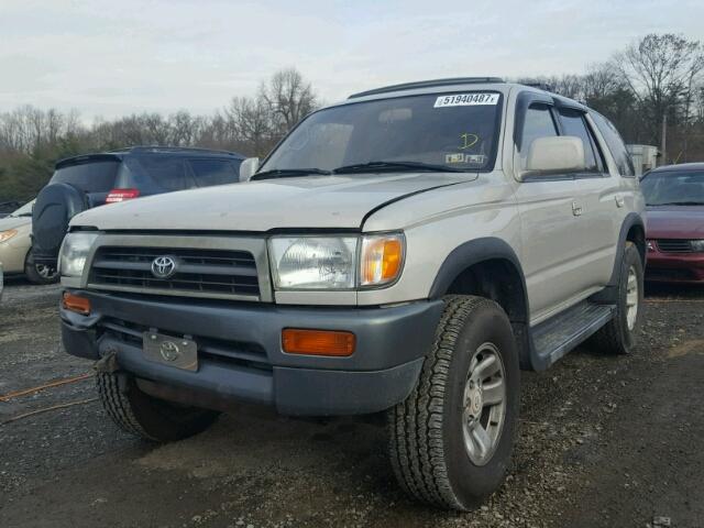 JT3HN86R7W0157210 - 1998 TOYOTA 4RUNNER SR BEIGE photo 2