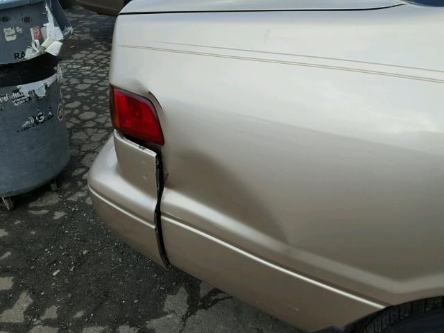 JT2BG22K0X0320355 - 1999 TOYOTA CAMRY LE ოქროსფერი ფოტო 9