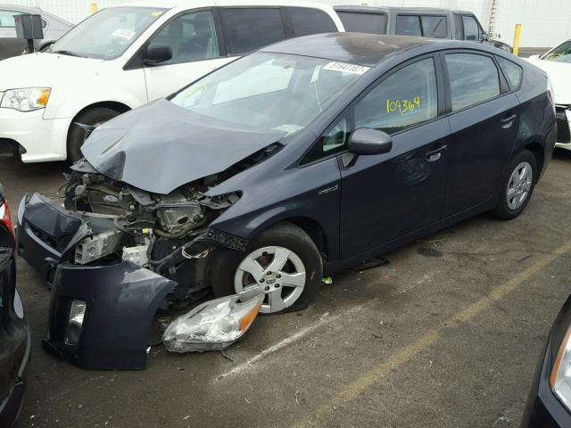 JTDKN3DU8A0088127 - 2010 TOYOTA PRIUS GRAY photo 2