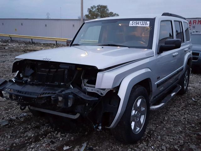 1J8HG48K97C670904 - 2007 JEEP COMMANDER SILVER photo 2