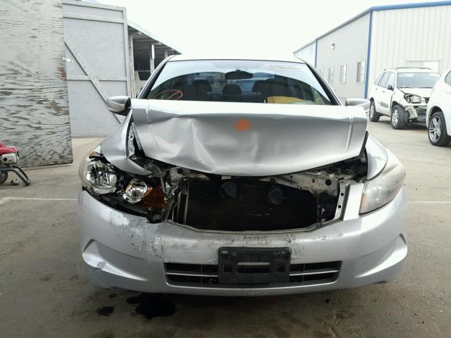 JHMCP26359C014315 - 2009 HONDA ACCORD LX SILVER photo 9