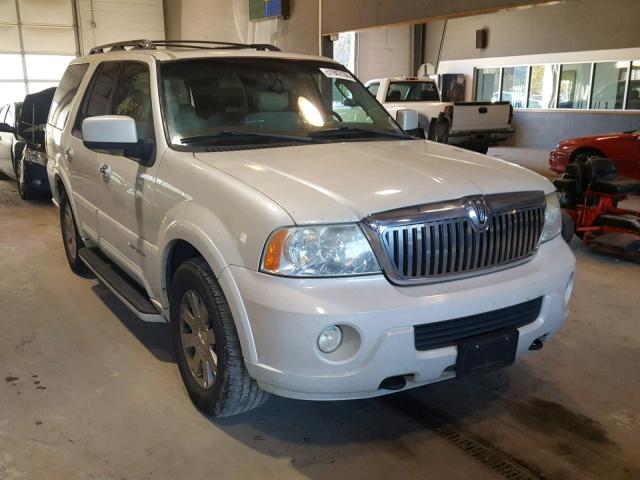 5LMFU28R14LJ38172 - 2004 LINCOLN NAVIGATOR Biały zdjęcie 1