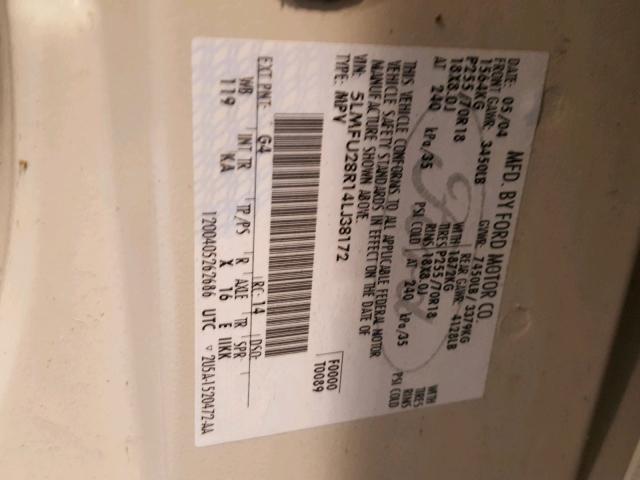 5LMFU28R14LJ38172 - 2004 LINCOLN NAVIGATOR Biały zdjęcie 10