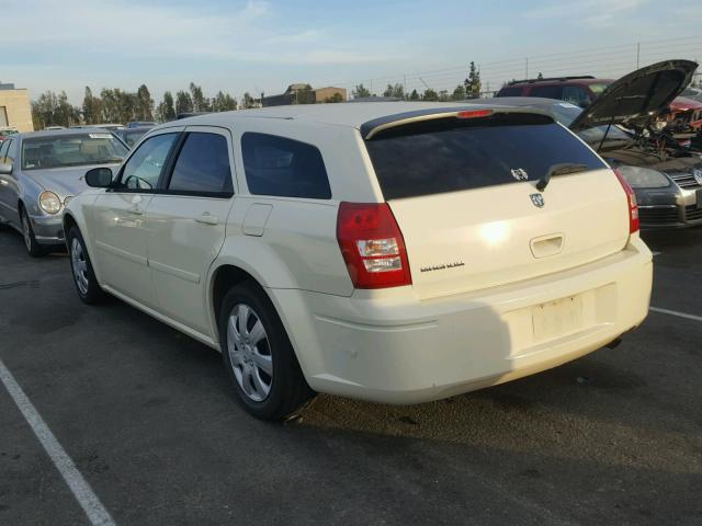 2D4FV48T15H135866 - 2005 DODGE MAGNUM SE WHITE photo 3