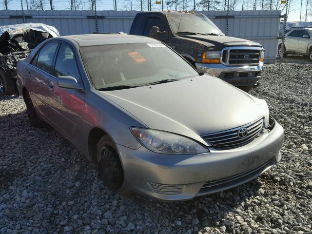 4T1BE30K45U545661 - 2005 TOYOTA CAMRY LE GRAY photo 1