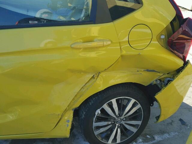 3HGGK5G76HM701449 - 2017 HONDA FIT EX YELLOW photo 9