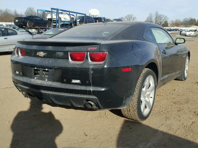 2G1FC1EV1A9222588 - 2010 CHEVROLET CAMARO LT BLACK photo 4