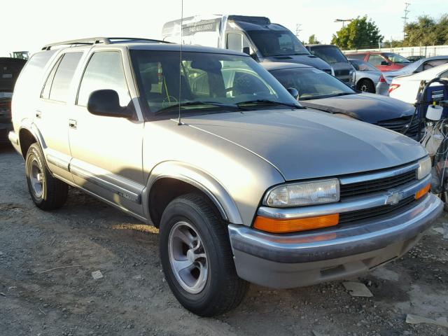 1GNCS13W7W2244147 - 1998 CHEVROLET BLAZER GOLD photo 1