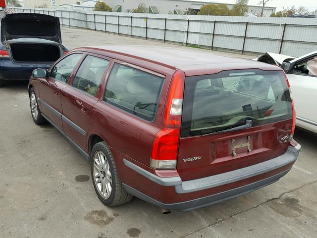 YV1SW53D211008061 - 2001 VOLVO V70 T5 TUR MAROON photo 3