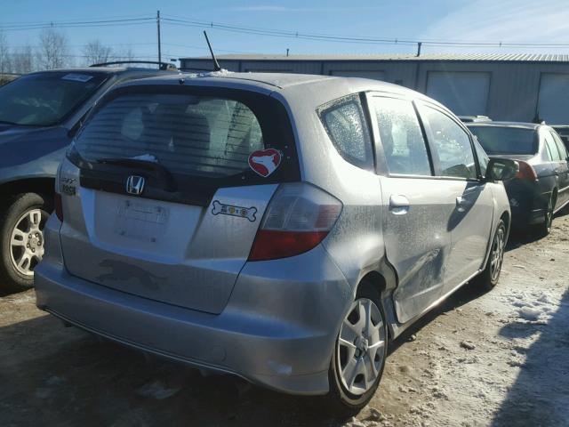 JHMGE8H36DC080386 - 2013 HONDA FIT SILVER photo 4