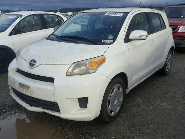 JTKKU10488J017133 - 2008 SCION XD WHITE photo 2