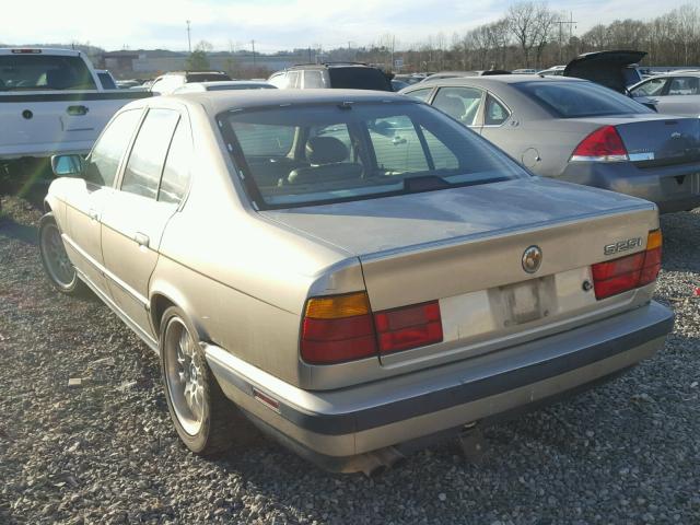 WBAHC2310LGB24842 - 1990 BMW 525 I AUTO BEIGE photo 3