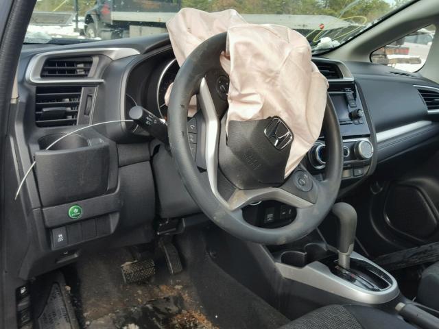 JHMGK5H54GS007472 - 2016 HONDA FIT LX Серый фото 9