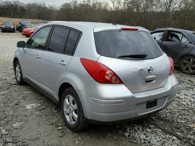 3N1BC13E79L404395 - 2009 NISSAN VERSA S GRAY photo 3