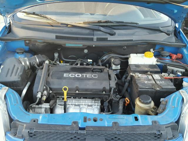 KL1TD56E29B667792 - 2009 CHEVROLET AVEO LS BLUE photo 7