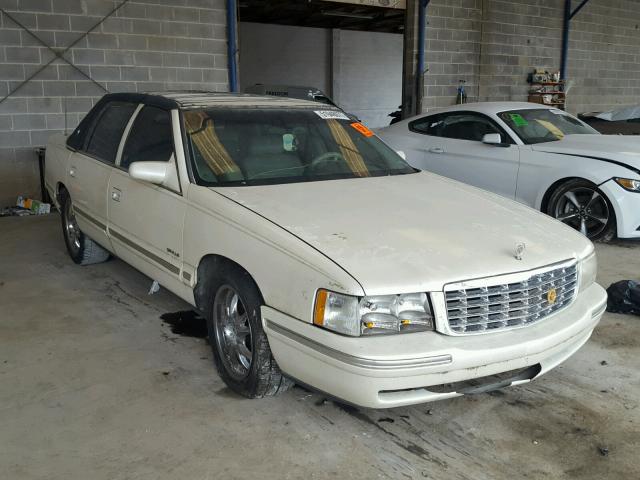 1G6KD54Y3XU738911 - 1999 CADILLAC DEVILLE WHITE photo 1