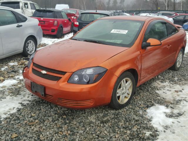 1G1AL12F457568259 - 2005 CHEVROLET COBALT LS ORANGE photo 2