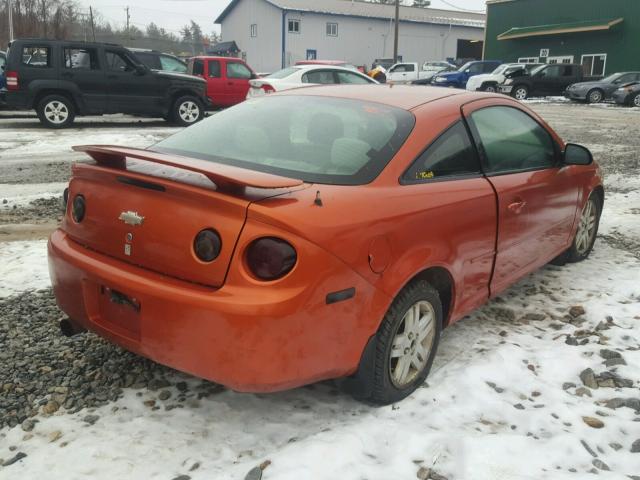 1G1AL12F457568259 - 2005 CHEVROLET COBALT LS ORANGE photo 4