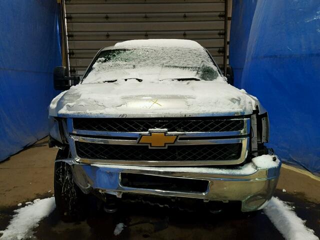 1GC0KVCG2DZ159622 - 2013 CHEVROLET SILVERADO SILVER photo 9