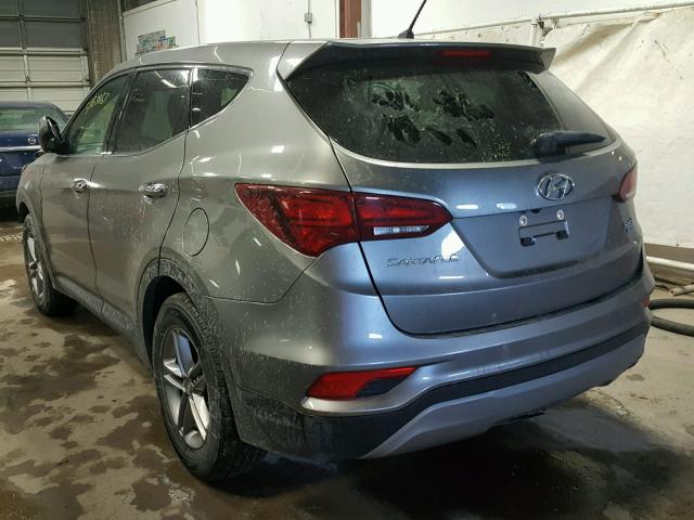 5NMZTDLB0JH055729 - 2018 HYUNDAI SANTA FE S GRAY photo 3