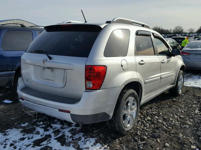 2CKDL33F386317227 - 2008 PONTIAC TORRENT SILVER photo 4