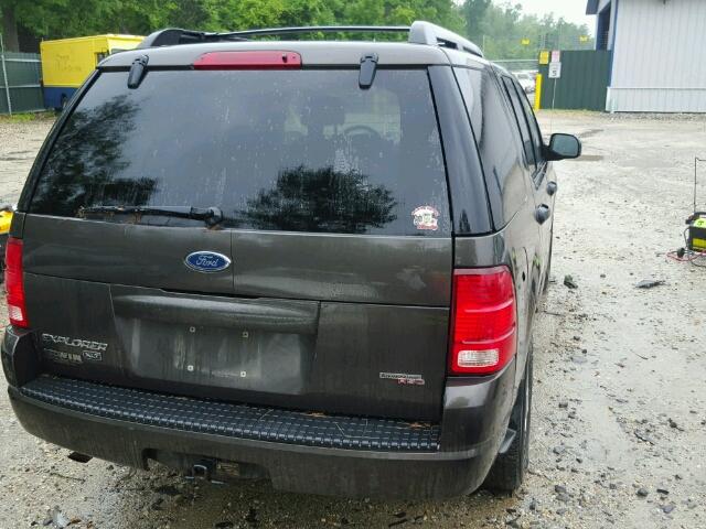 1FMZU73E05UA56575 - 2005 FORD EXPLORER X BROWN photo 4