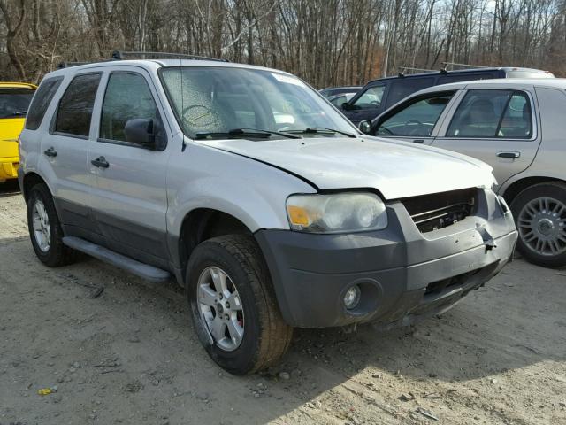 1FMYU03116KD36745 - 2006 FORD ESCAPE XLT SILVER photo 1