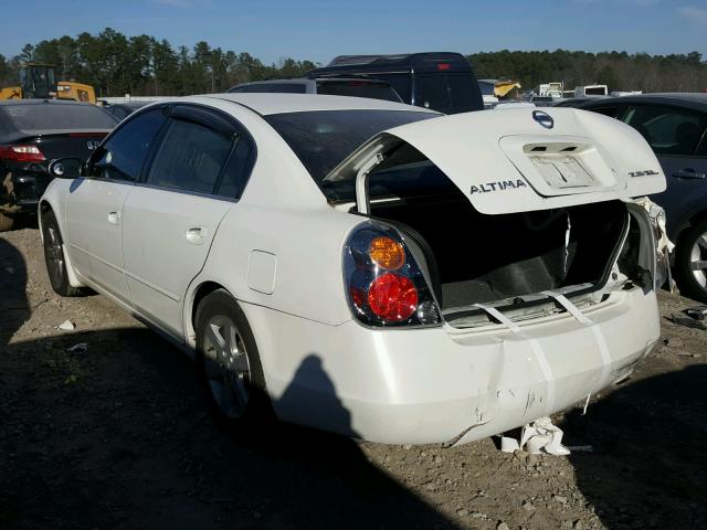 1N4AL11D62C220320 - 2002 NISSAN ALTIMA BAS WHITE photo 3