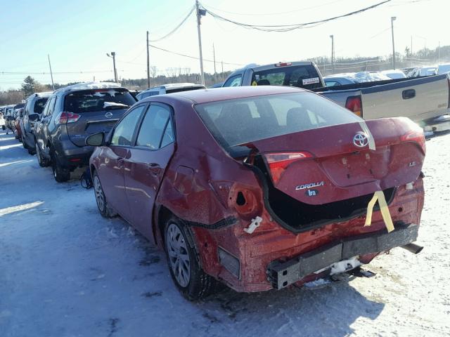 2T1BURHE9HC909096 - 2017 TOYOTA COROLLA L RED photo 3