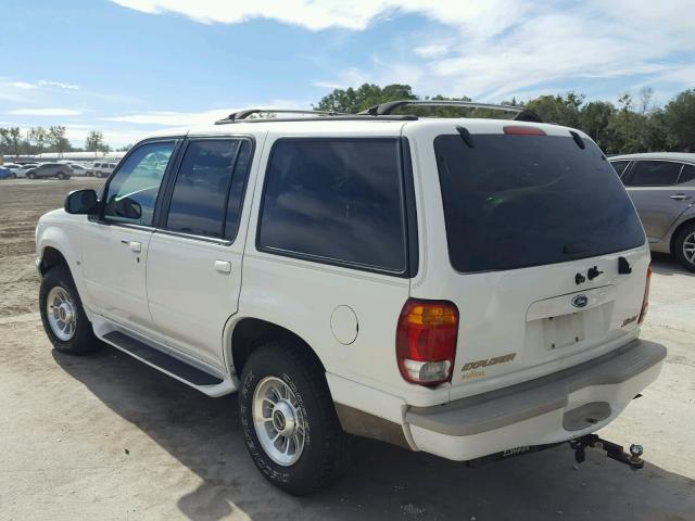 1FMZU32P8WZC00082 - 1998 FORD EXPLORER WHITE photo 3