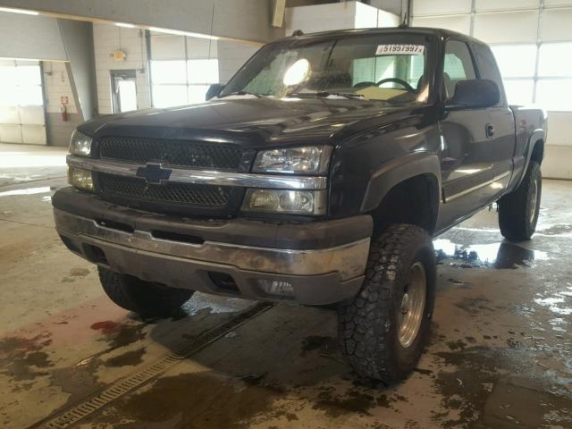 1GCEK19B65Z295585 - 2005 CHEVROLET SILVERADO BLUE photo 2