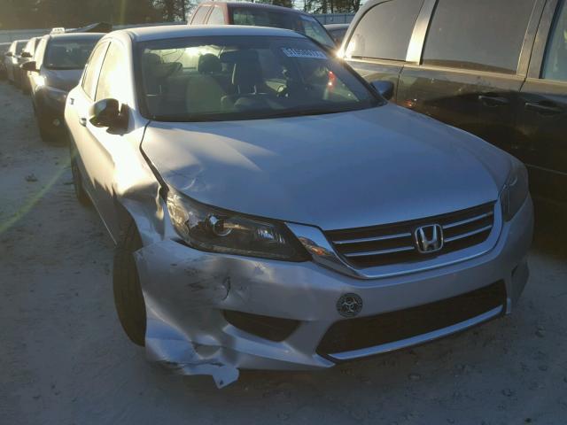 1HGCR2F30DA209563 - 2013 HONDA ACCORD LX SILVER photo 9