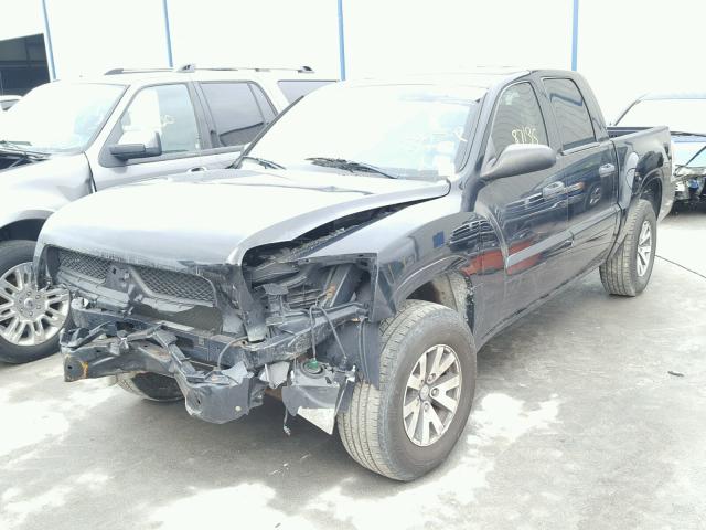 1Z7HC28K08S620010 - 2008 MITSUBISHI RAIDER LS BLACK photo 2