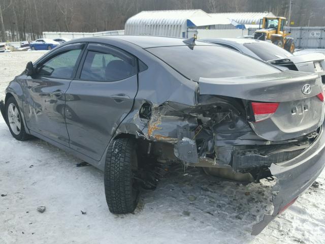 5NPDH4AEXDH336730 - 2013 HYUNDAI ELANTRA GL GRAY photo 9