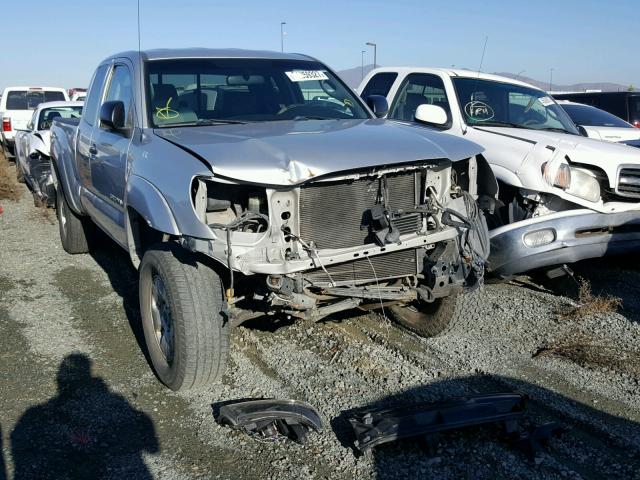 5TEUU42N16Z301911 - 2006 TOYOTA TACOMA ACC SILVER photo 1