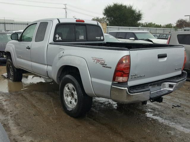 5TEUU42N16Z301911 - 2006 TOYOTA TACOMA ACC SILVER photo 3